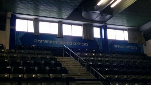 Signs and walls  052